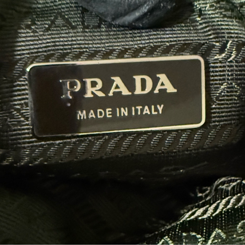 GUARANTEED AUTHENTIC PRADA TWEED & PURPLE SAFFIANO LEATHER TOTE BAG - Picture 12 of 16